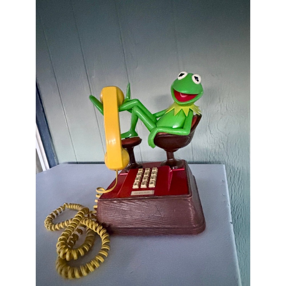 Vtg. 1983 Muppets Kermit the Frog Desk Phone Model TEBF 8030 - American Telecom